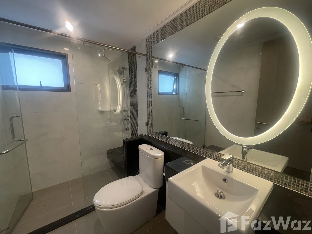 picture Two Bedrooms For Sale in Phrom lPhong - 16/16