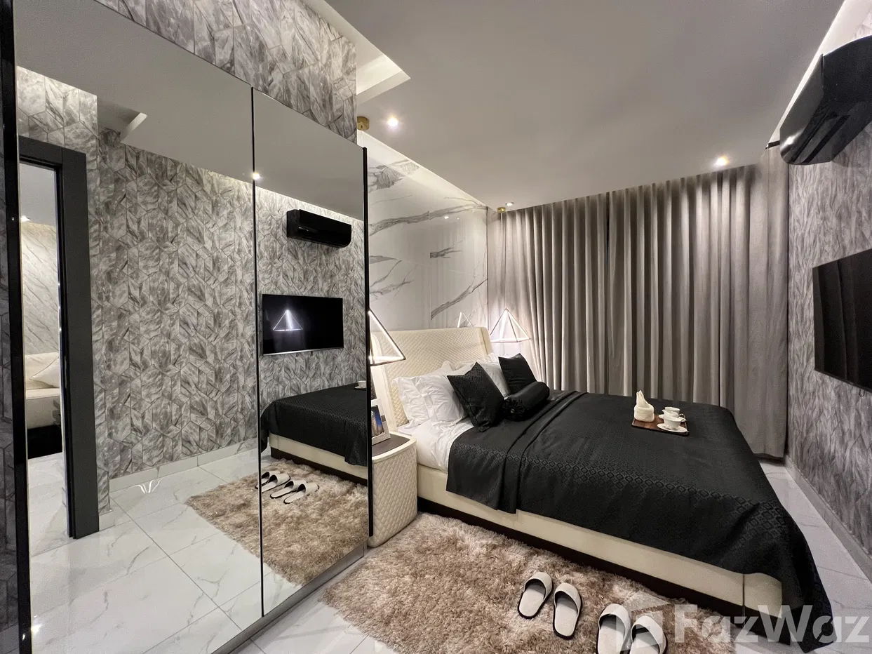 picture Exclusive VIP Unit with Private Pool and Stunning Views - 5/9