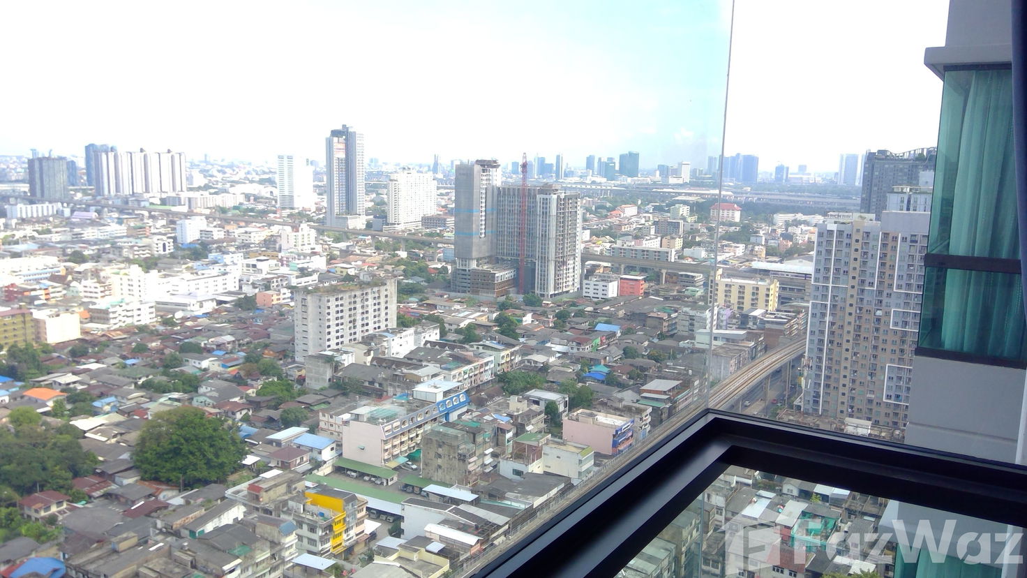 picture 30th Floor with City View & Chaopraya River a bit. - 8/22