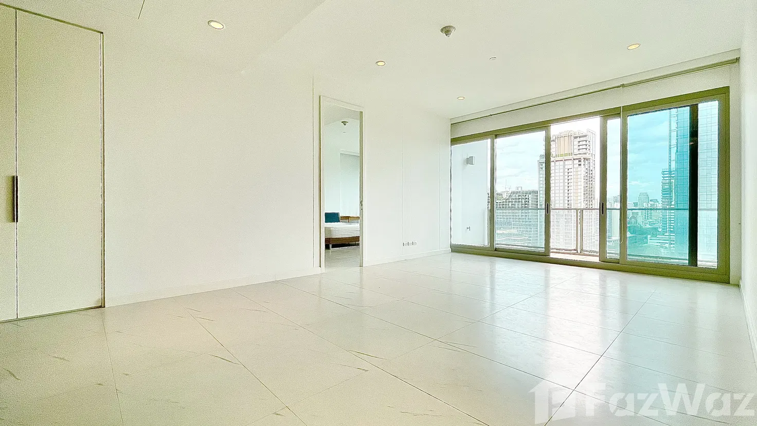 รูป 2BR condo, 111 sq.m., city view, BTS, prime,great investment - รูปที่ 19/48