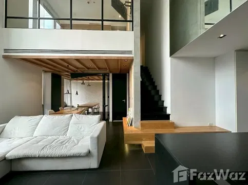 2 Bedroom Condo for sale at Ashton Morph 38