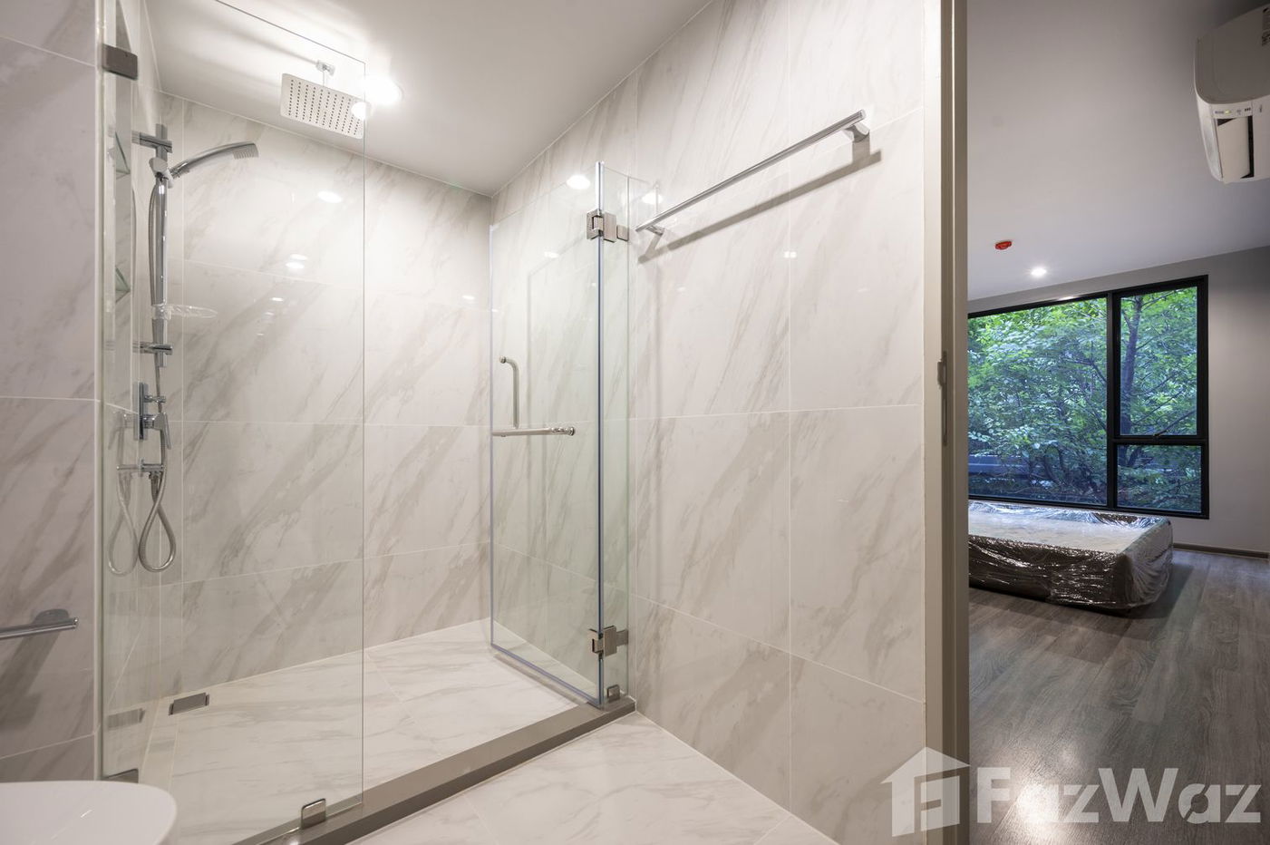 picture 2 Bedroom Condo for sale at Ideo Mobi Sukhumvit 40 - 17/17