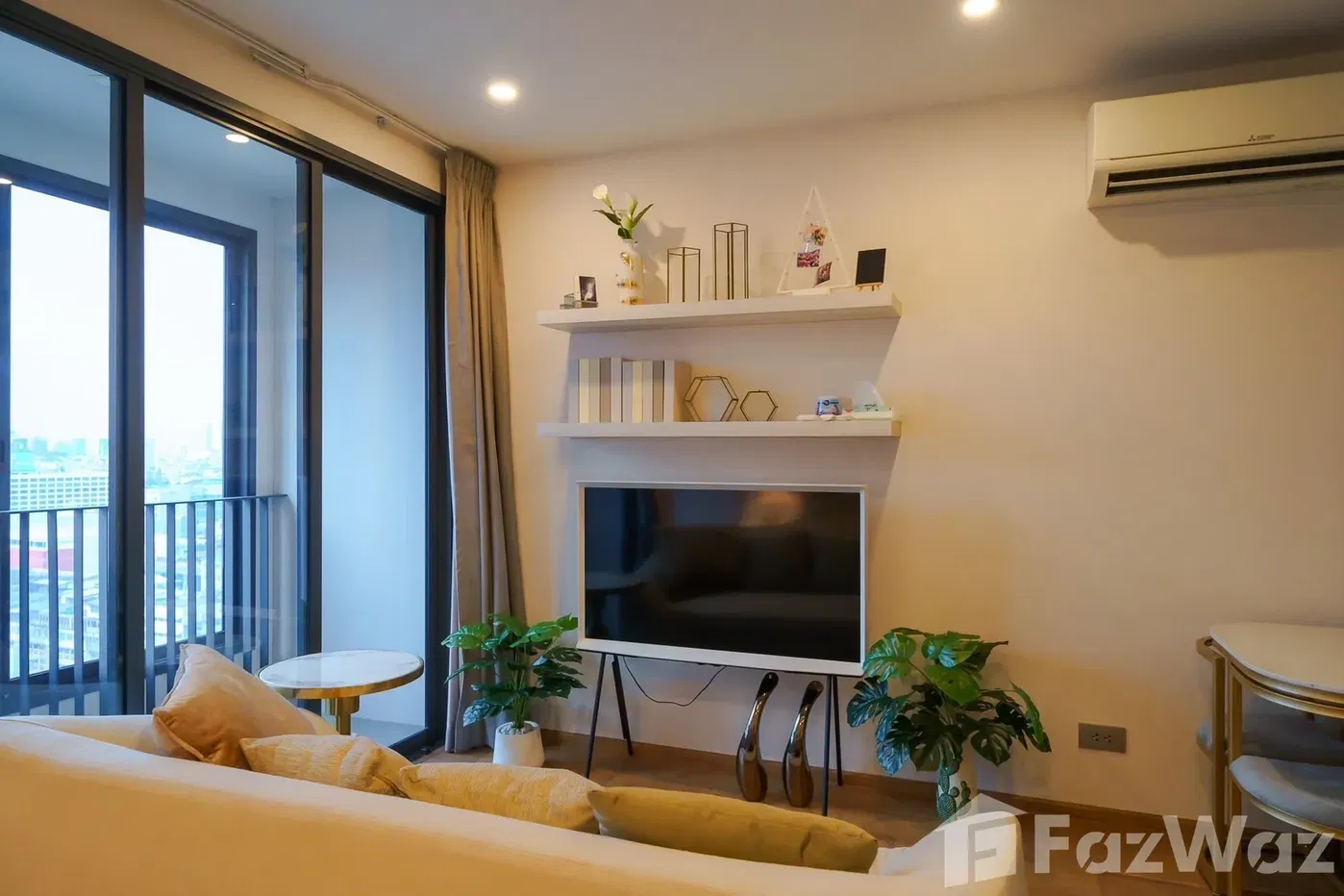 picture Modern 1 Bedroom Condo at Phetchaburi - 5/10