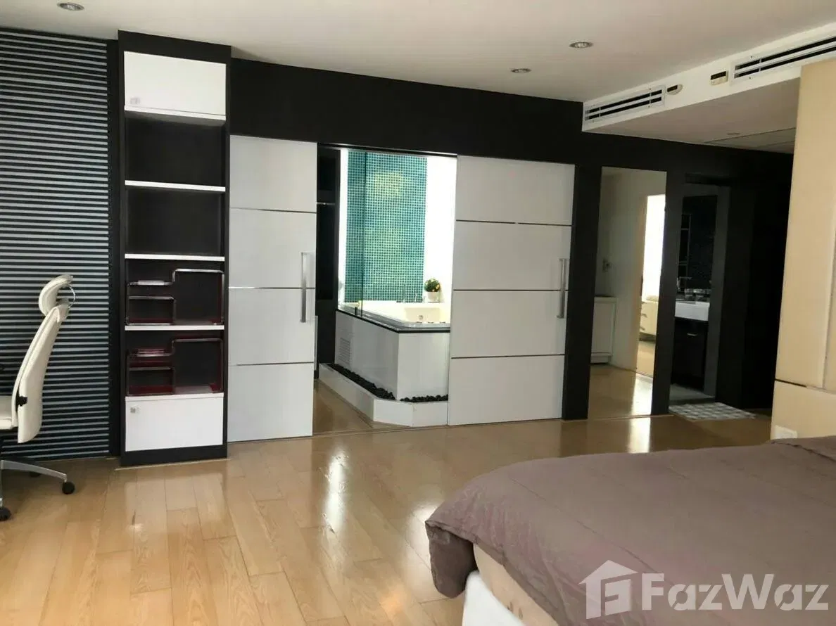 picture 1 Bedroom Condo for sale at Las Colinas - 10/11