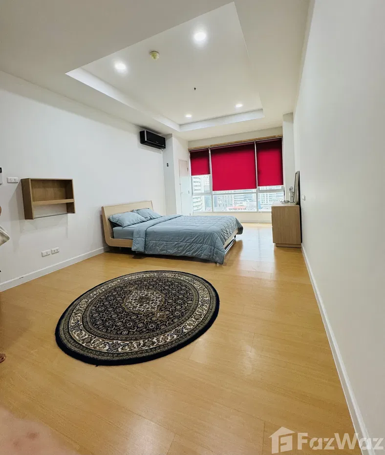 picture 1 Bedroom Condo for sale at The Trendy Condominium - 4/5