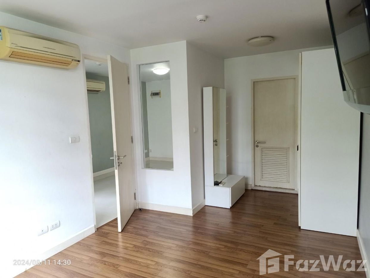 picture Condo For Sell - 15/18