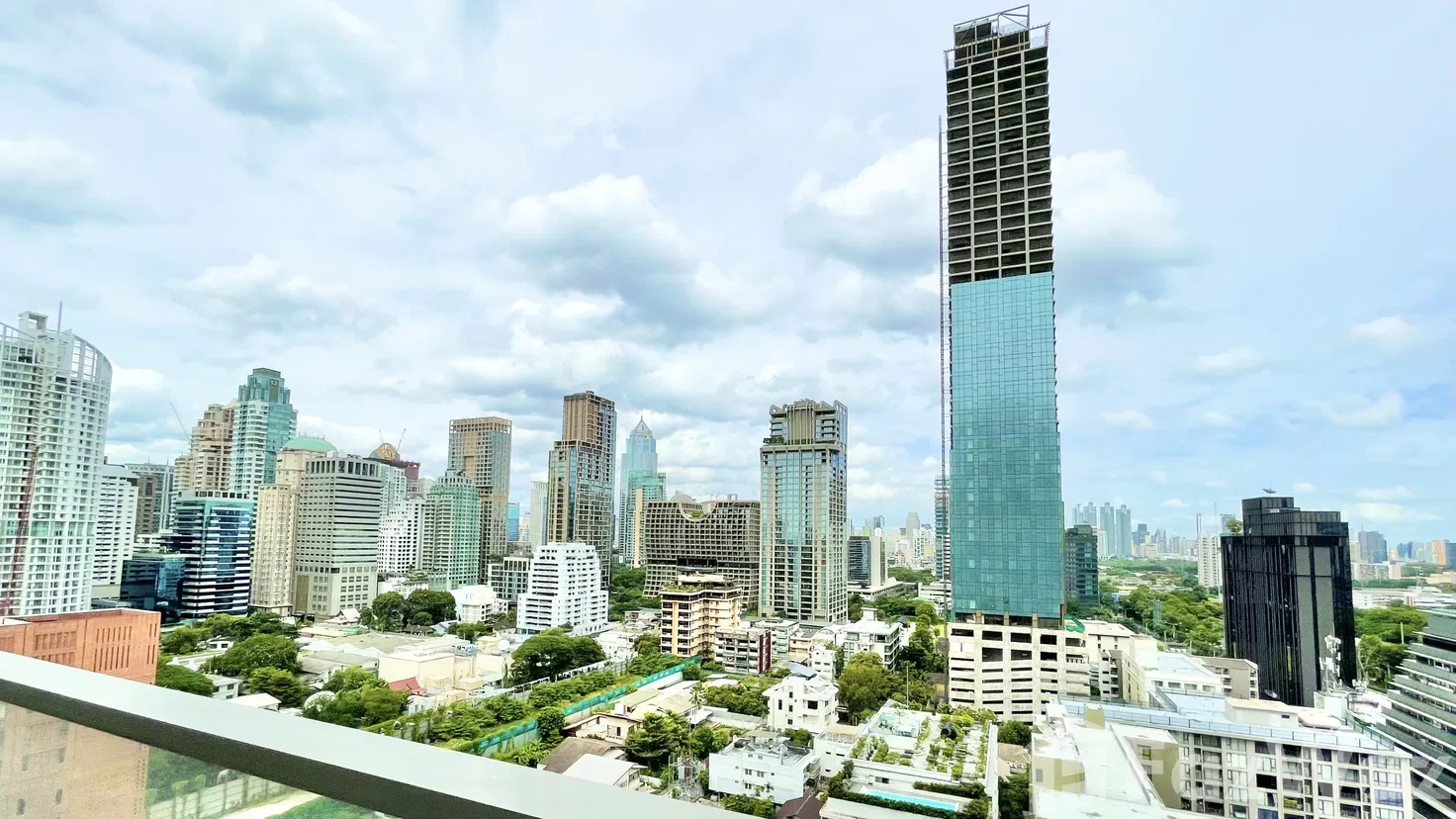 รูป 2BR condo, 111 sq.m., city view, BTS, prime,great investment - รูปที่ 27/48