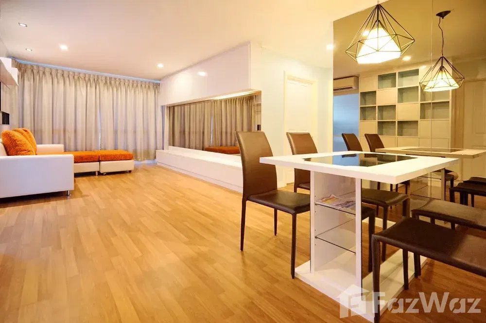 picture 2 Bedroom / 2 Bathroom / big living room - 1/15
