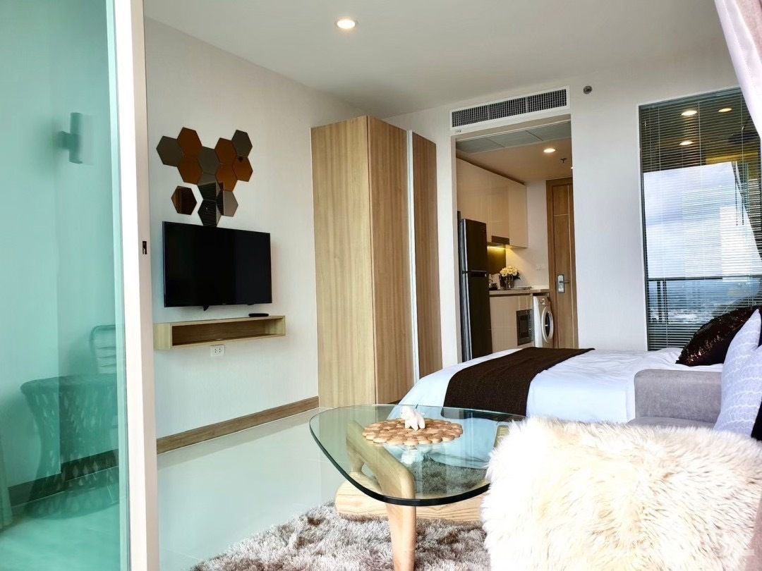 picture Studio for Sale - 5/9