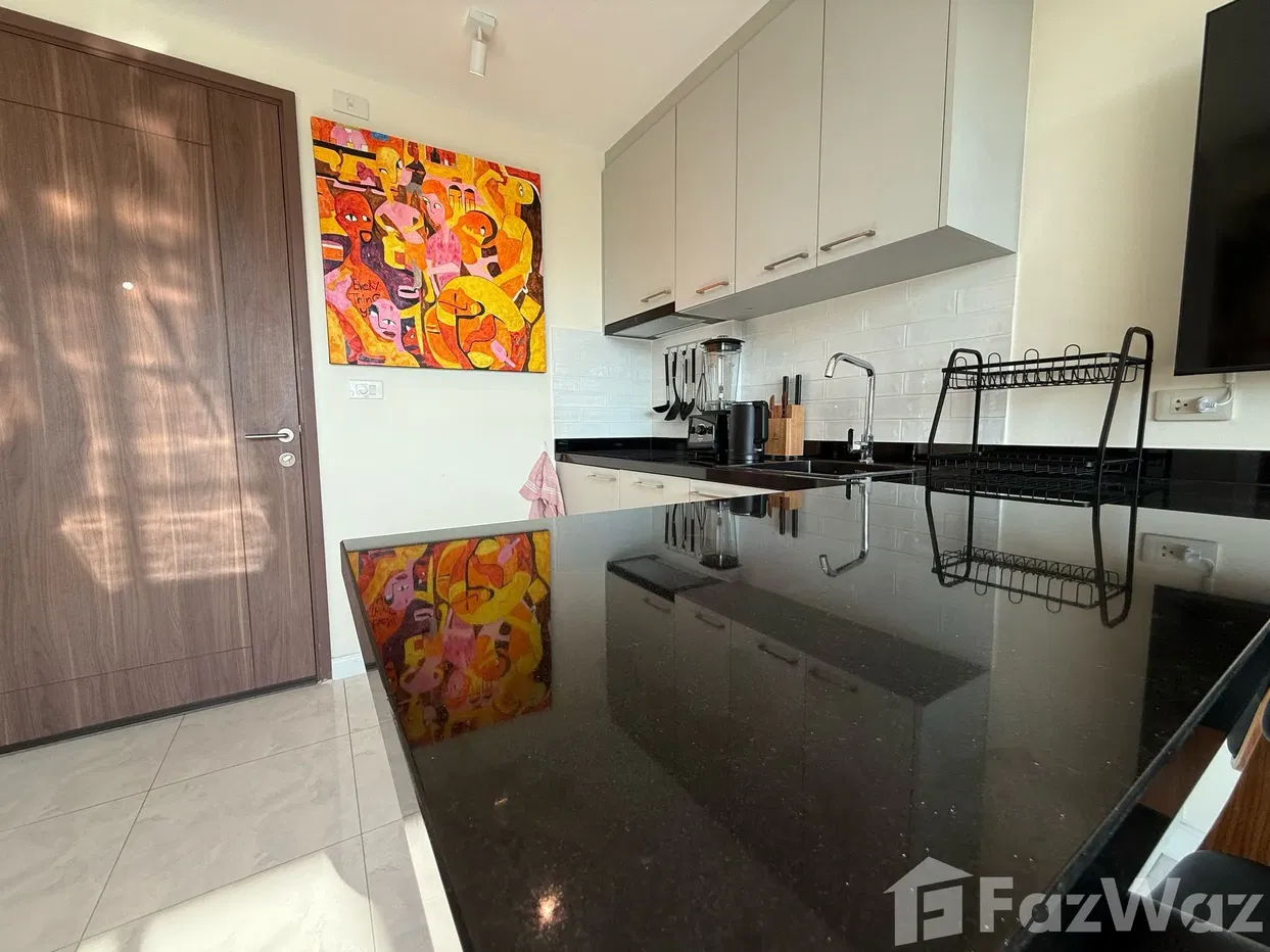 picture Newly Renovated 1 bed condo with Stunning Mountain Views - 12/67