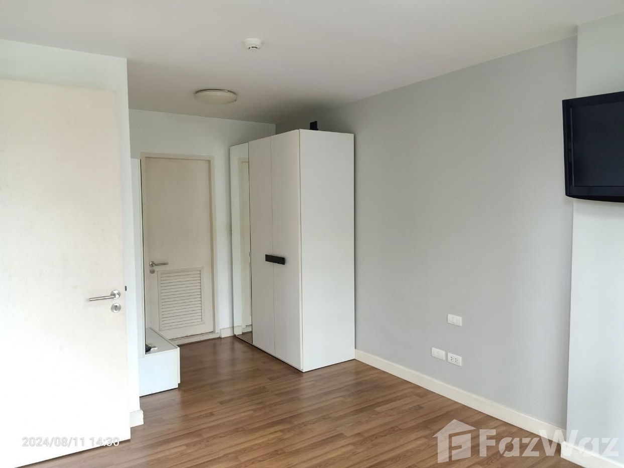 picture Condo For Sell - 14/18
