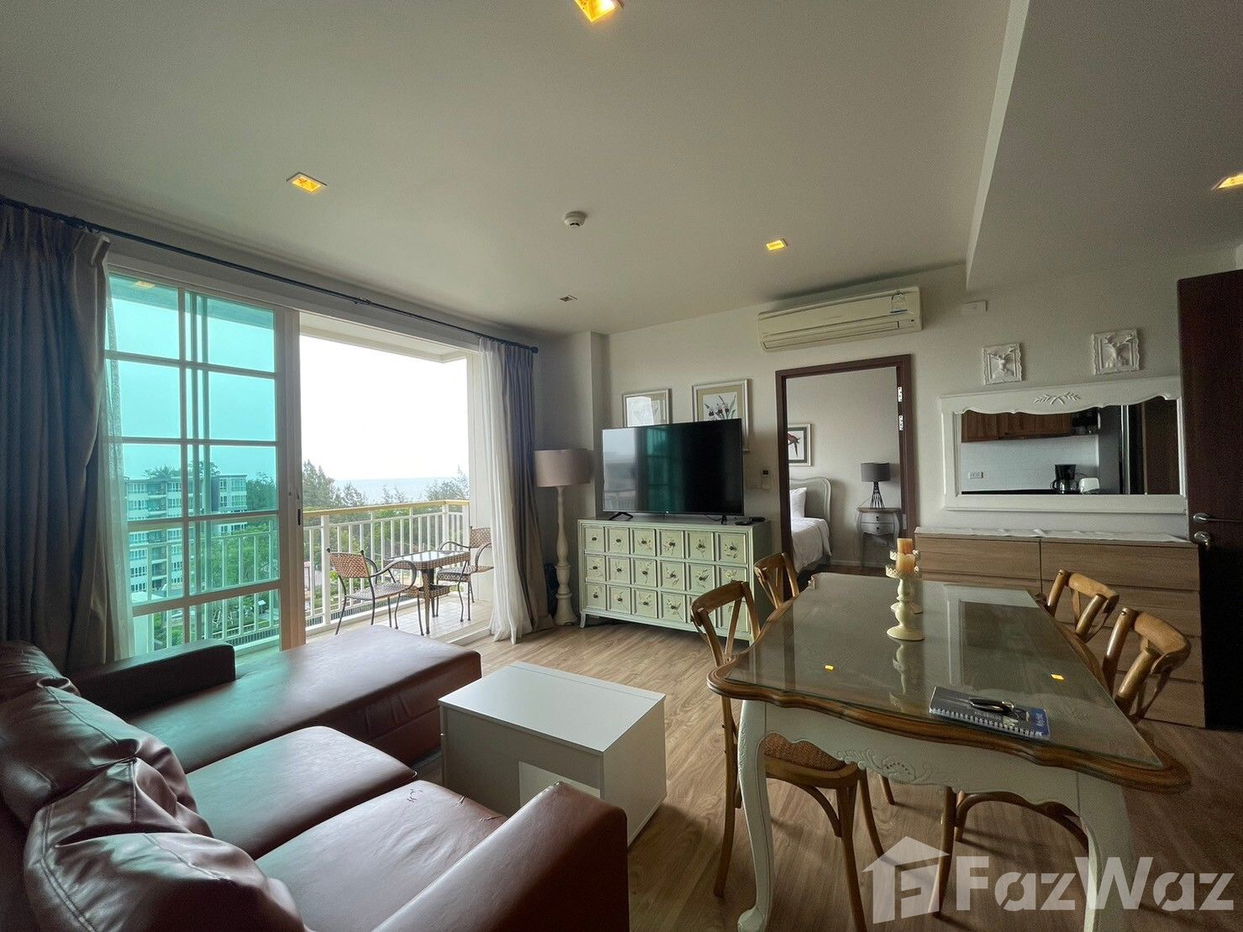 picture 2 Bedroom Condo for sale at Autumn Condominium - 2/9