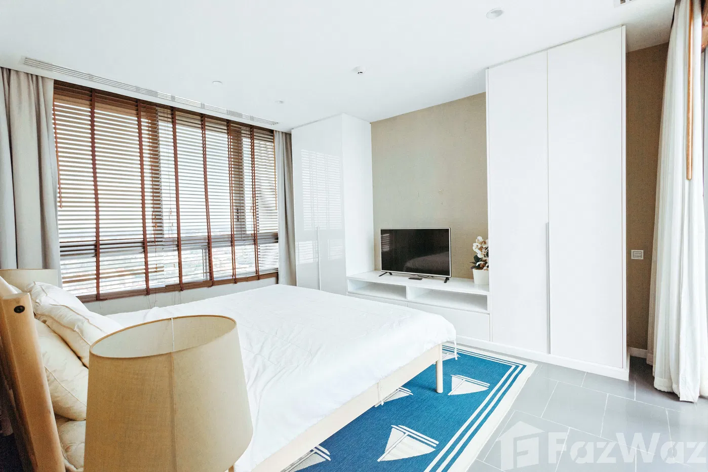 picture Luxury 7-Bedroom with swimming pool Condo for Sale at Northp - 6/12