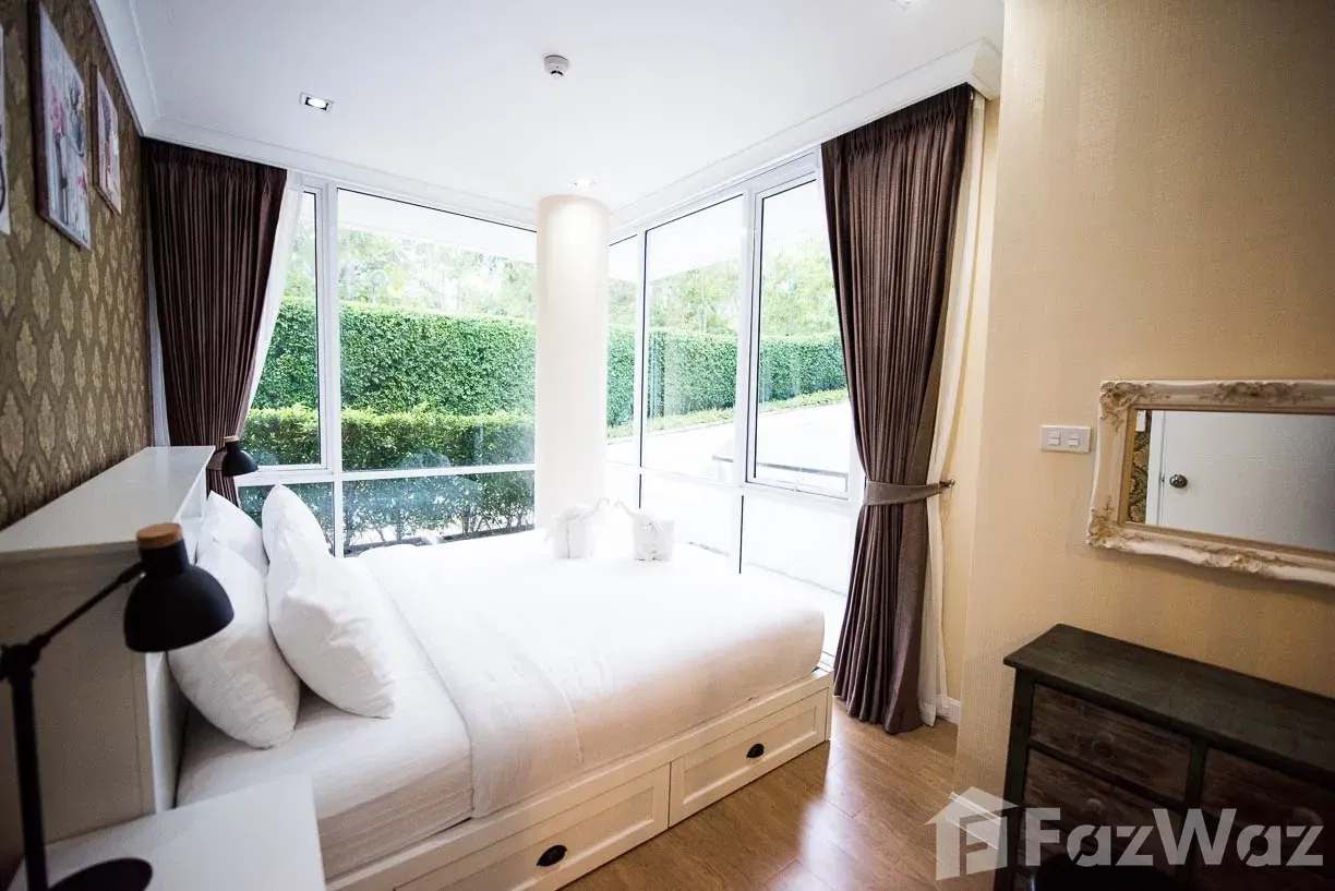 picture 2 Bedrooms unit near Cicada Market and Tamarind Market - 45/55