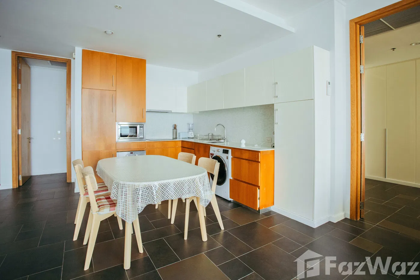 picture 2 bedroom 2 bathroom Northpoint luxury condominium for sale - 5/19