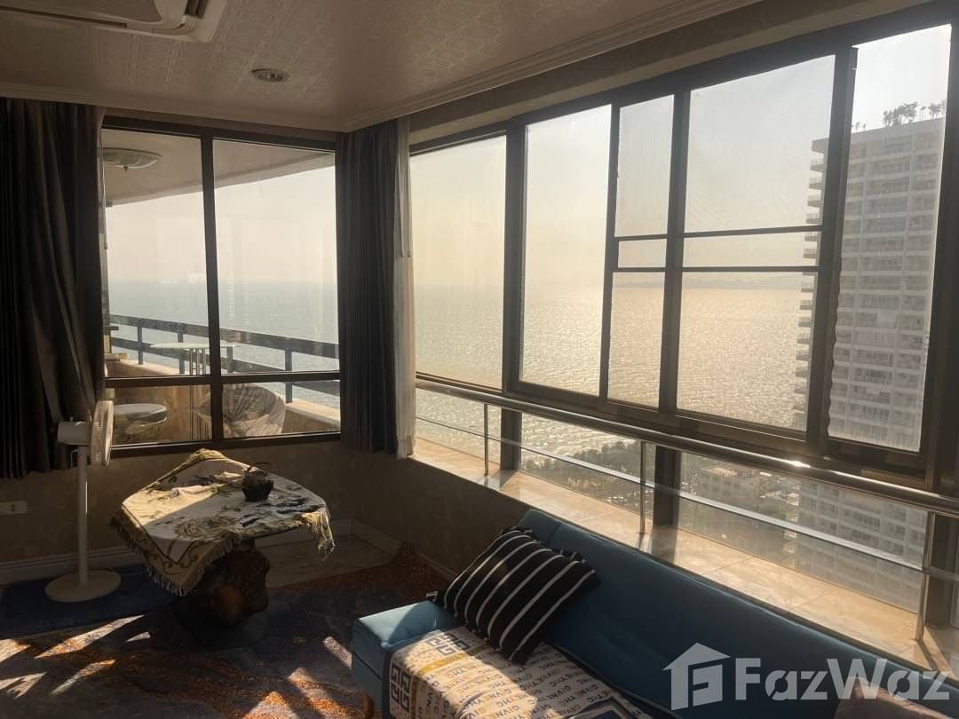 picture Spacious 2BR Sea View Condo | Beachfront Jomtien Living - 1/10