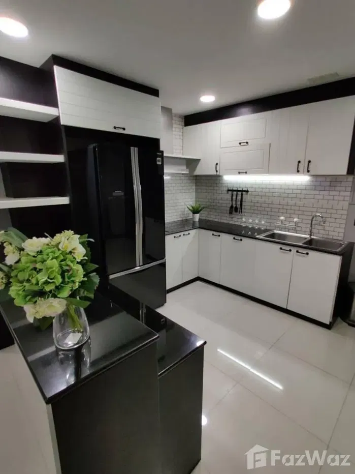 picture Be Enchanted by Supalai Place - Splendid Condo in Khlong Tan Nuea - 9/18
