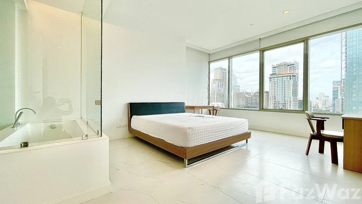รูป 2BR condo, 111 sq.m., city view, BTS, prime,great investment - รูปที่ 15/48