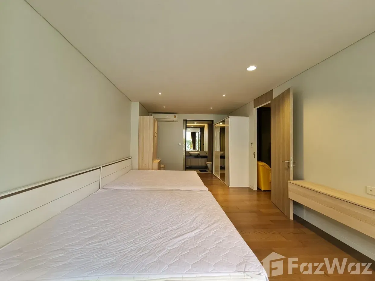 picture 3 Bedroom Condo for sale at Baan Sumranlom - 15/24