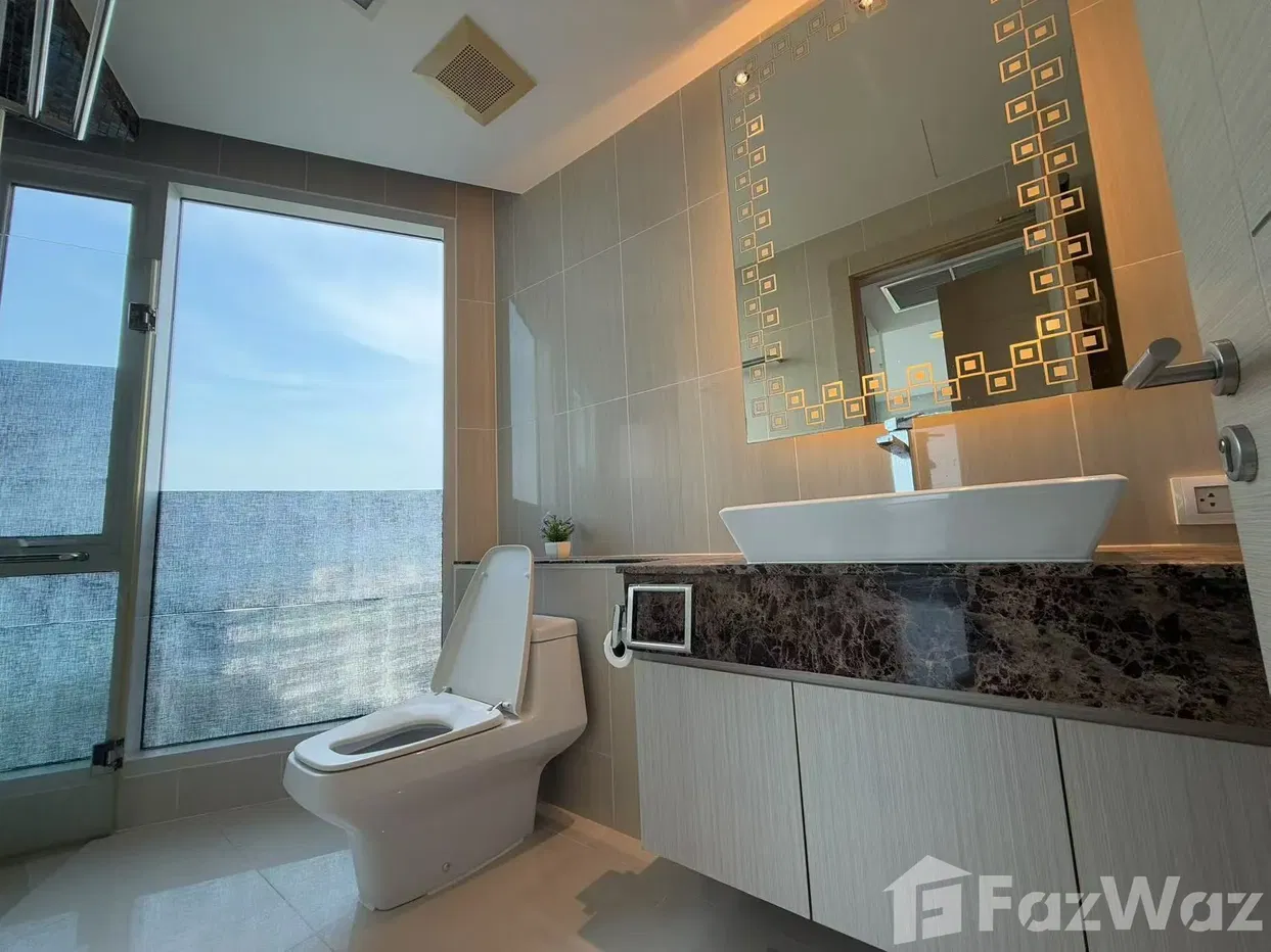 picture 2 Bedroom Condo for Sale at The Palm Wongamat - 13/21