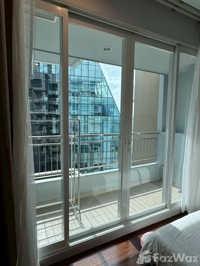 picture Studio Condo for sale at Circle Condominium - 3/7