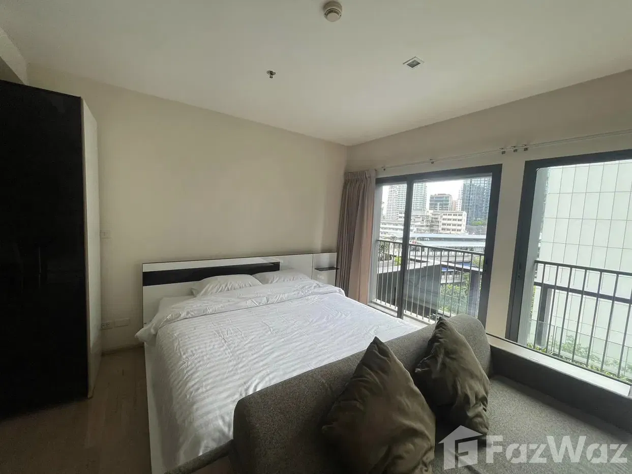 picture Studio Condo for sale at Noble Remix - 3/5