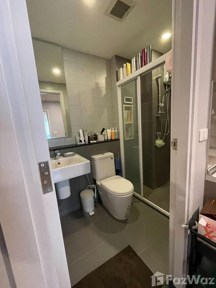 picture Fully Furnished 1 Bedroom with Pool View at Elio Del Moss - 10/10