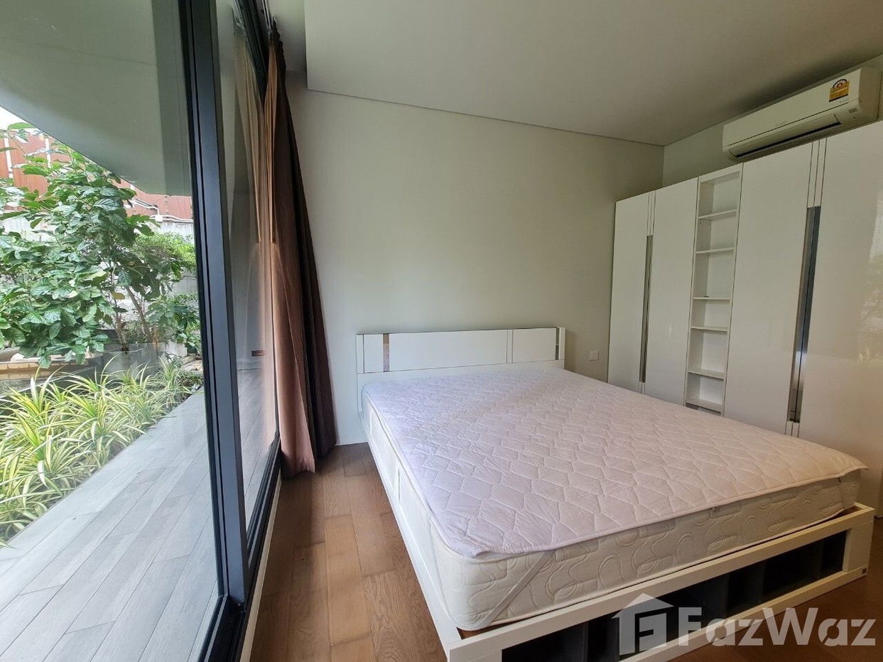 picture 3 Bedroom Condo for sale at Baan Sumranlom - 13/24