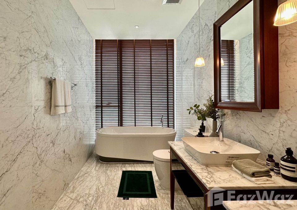 picture 2 Bedroom Condo for sale at Khun By Yoo - 5/8
