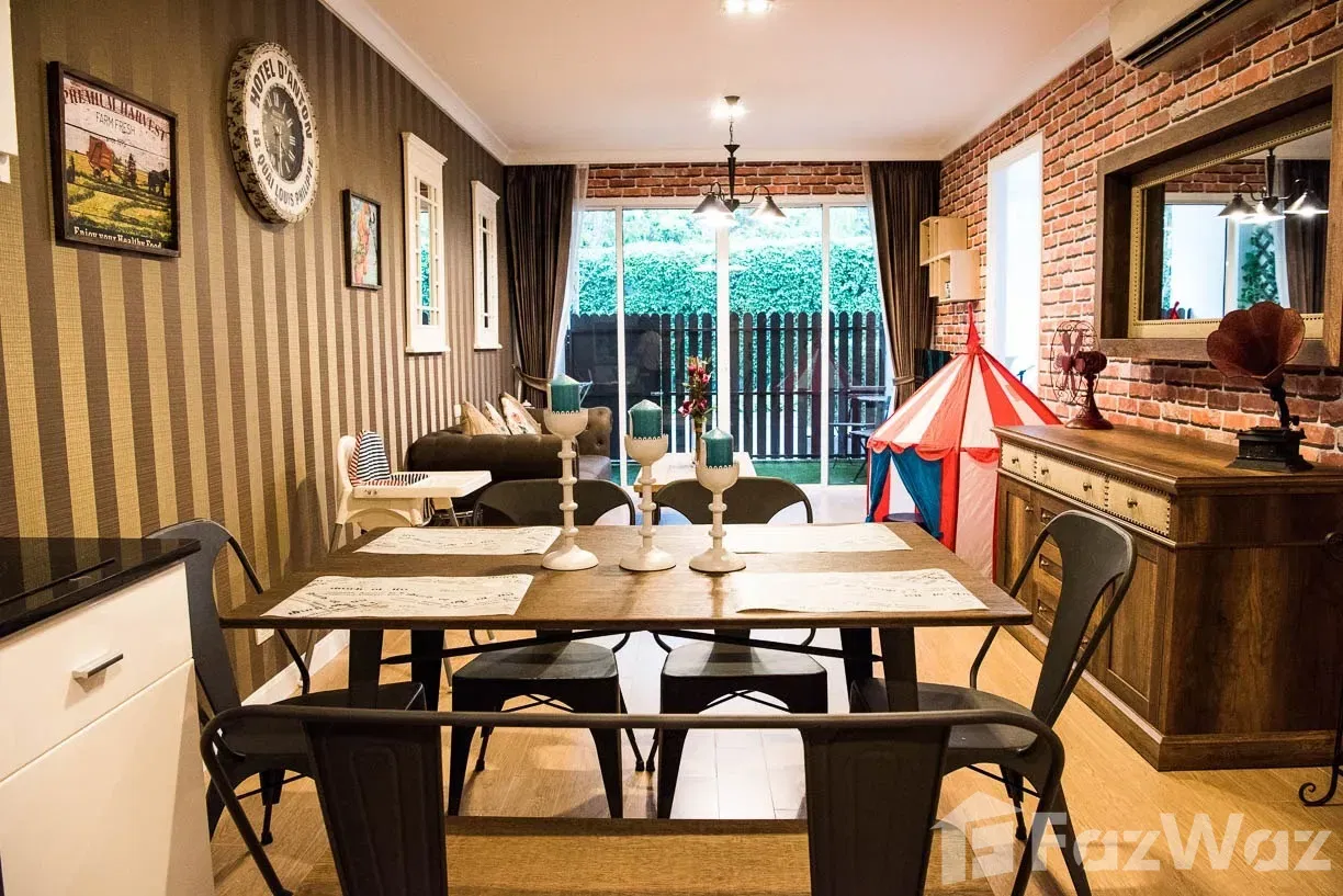 picture 2 Bedrooms unit near Cicada Market and Tamarind Market - 15/55