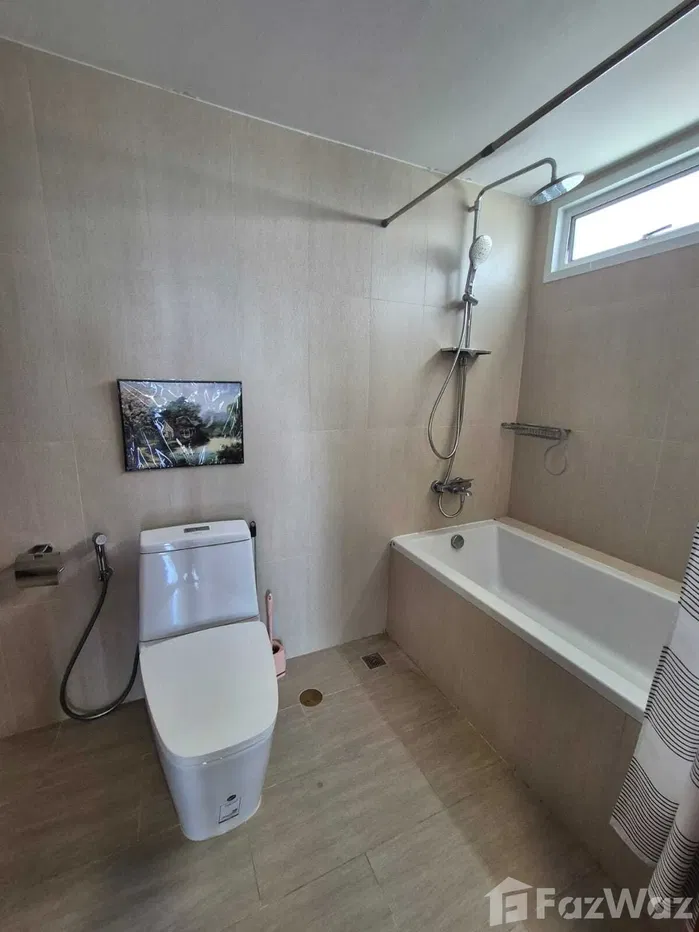 picture Spacious 3BR Family Condo | Prime Asoke Location | For Rent - 6/23
