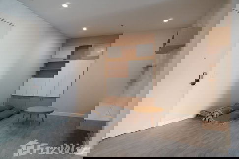 1 Bedroom Condo for sale at The Room BTS Wongwian Yai