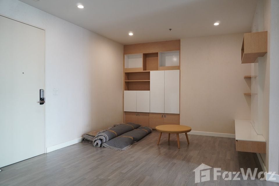 picture 1 Bedroom Condo for sale at The Room BTS Wongwian Yai - 1/15