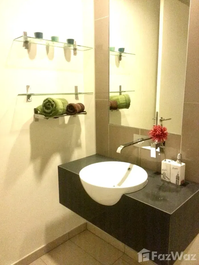 picture 1 Bed room for sale with tenant - 11/17
