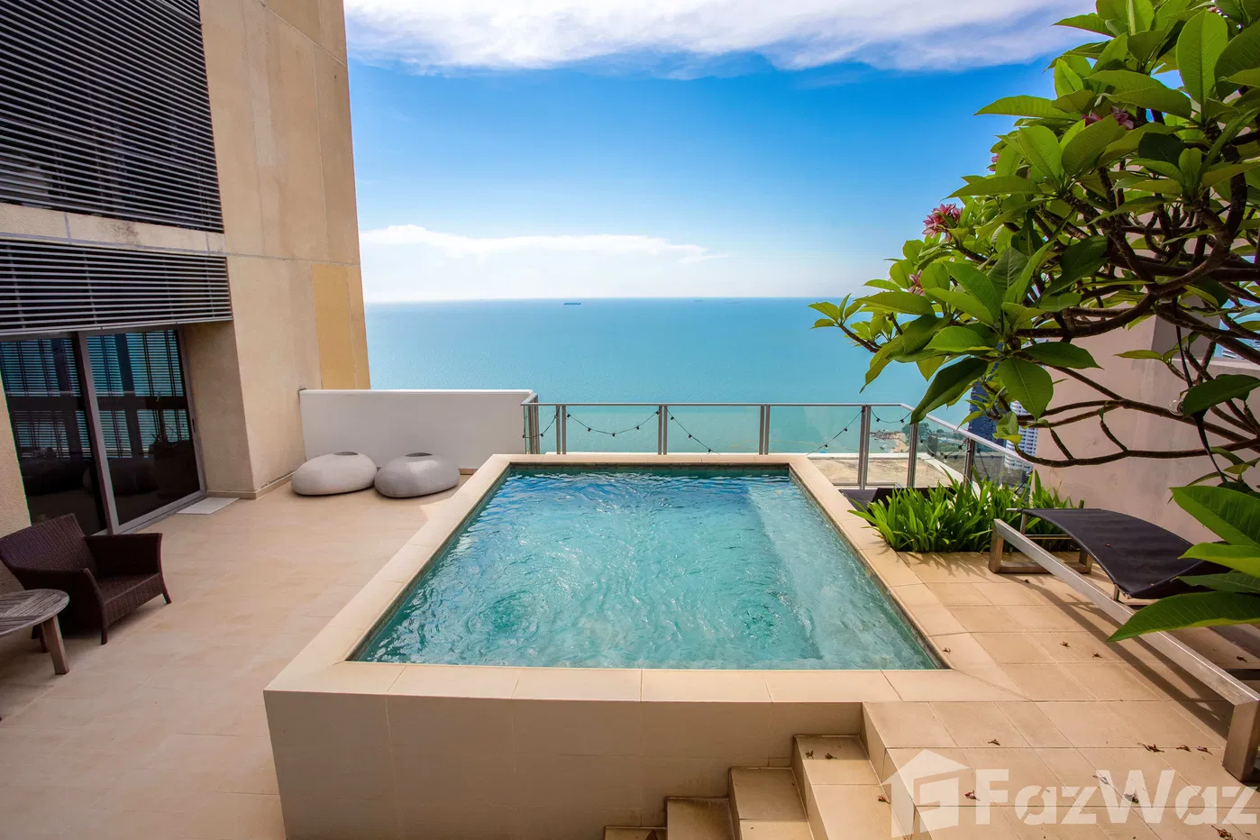 picture Luxury 7-Bedroom with swimming pool Condo for Sale at Northp - 2/12