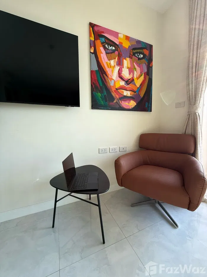 picture Newly Renovated 1 bed condo with Stunning Mountain Views - 16/67
