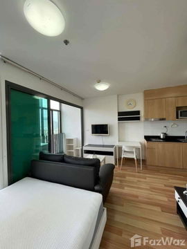 Studio Room at Ideo Blucove Sukhumvit