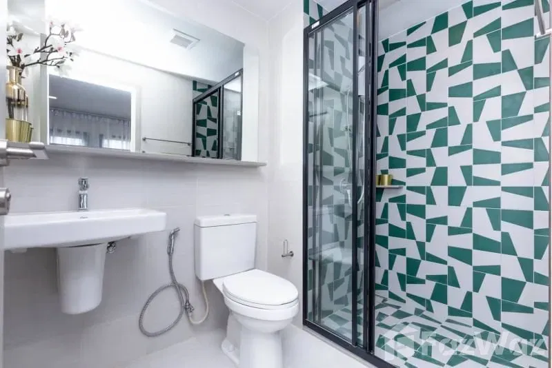 picture 2 Bedroom for Sell at The Base Sukhumvit 50 - 8/10