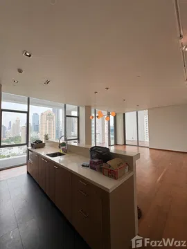3BD Corner Duplex for sale/rent