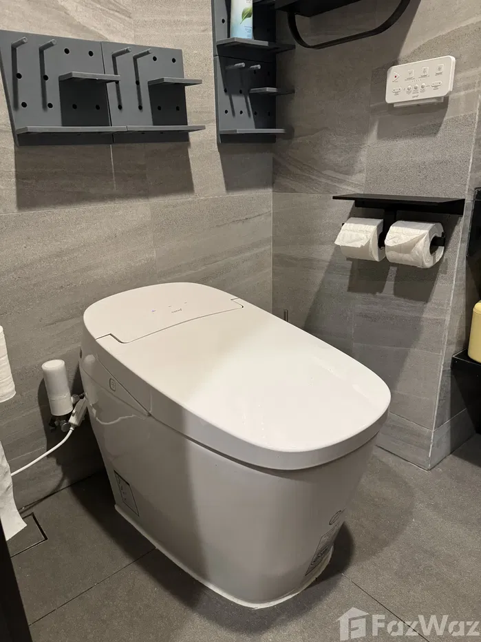 picture 86” 4K smart TV, smart Toilet, Wash & Dry machine etc. - 11/34