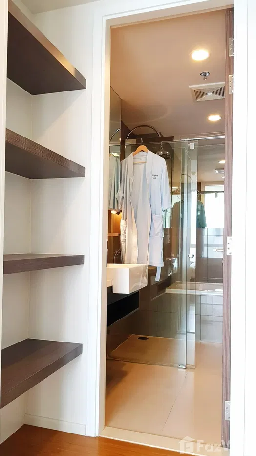 picture 1 Bedroom Condo for sale at 15 Sukhumvit Residences - 11/15