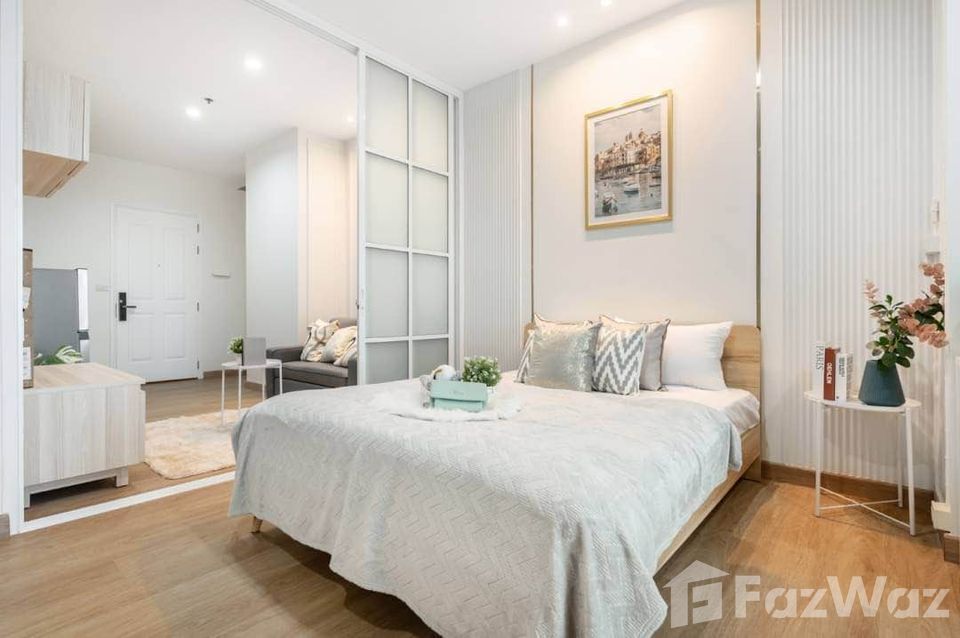 picture Newly Renovate - 6/11