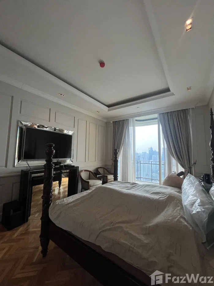 picture Fresh & Brand New Home - Totally renovated on Jan - 38/55