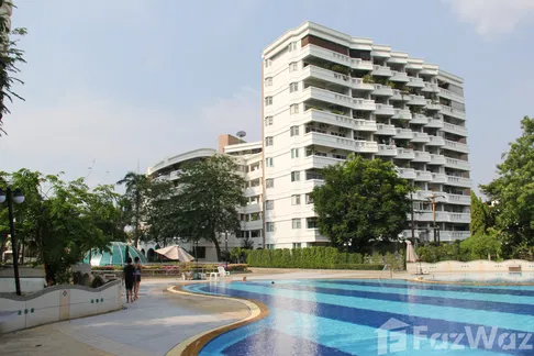 Ideal for Foreigners Quiet Swimming Pool Near Sukhumvit