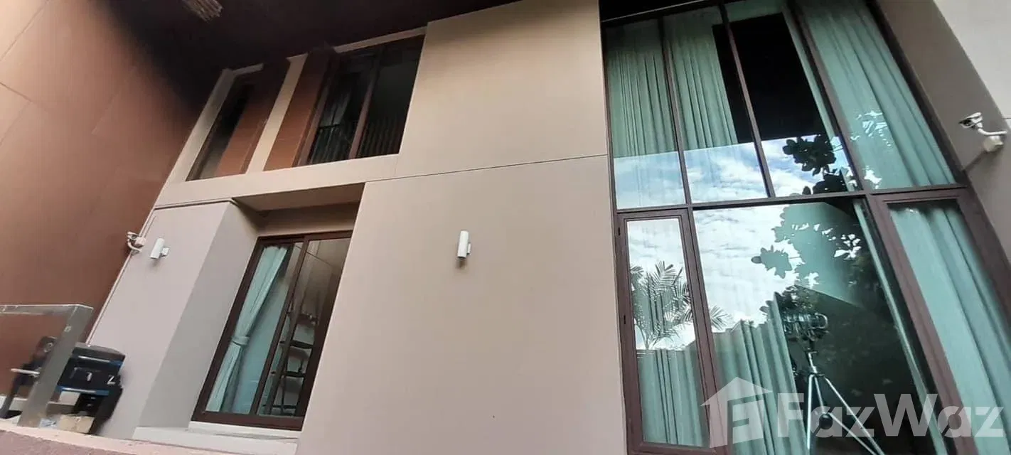 picture 3 Bedroom Condo for sale at Baan Lux-Sathon - 8/21