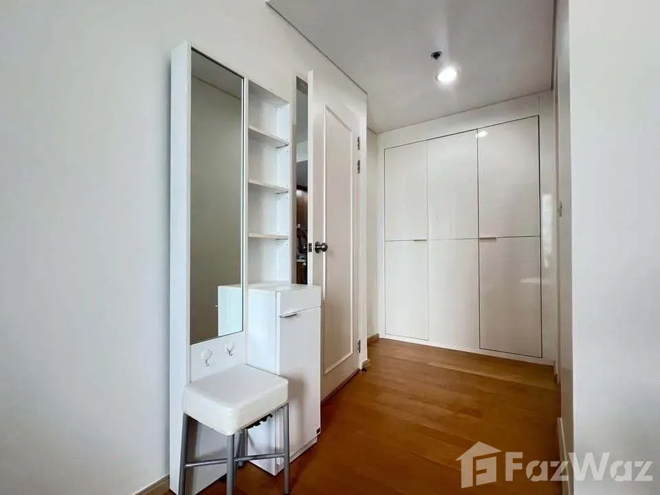 picture 1 Bed 1 Bath - 4/9