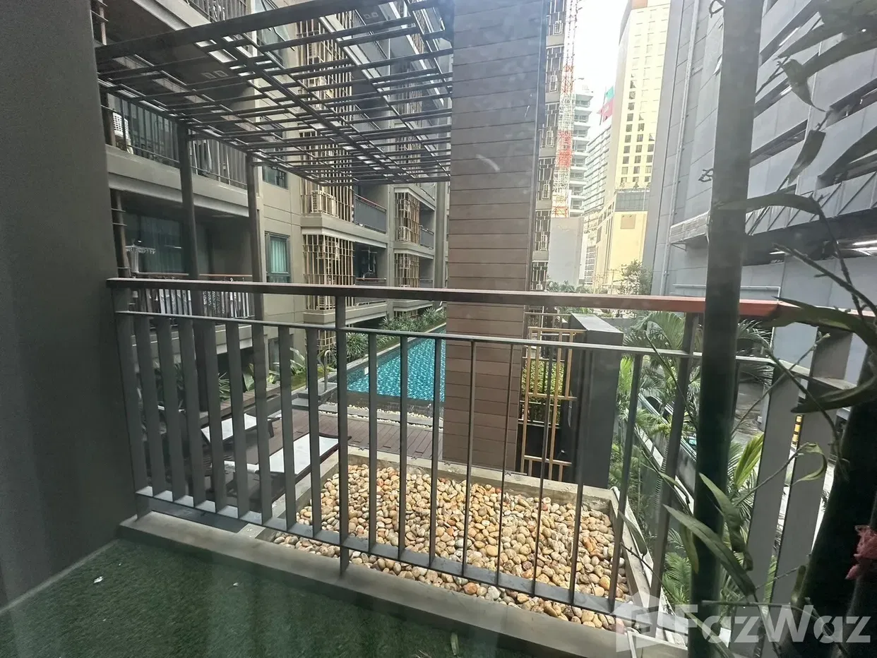 picture Mirage Sukhumvit 27. 2 Bed 2 Bath 66sqm Corner Unit - 6/14