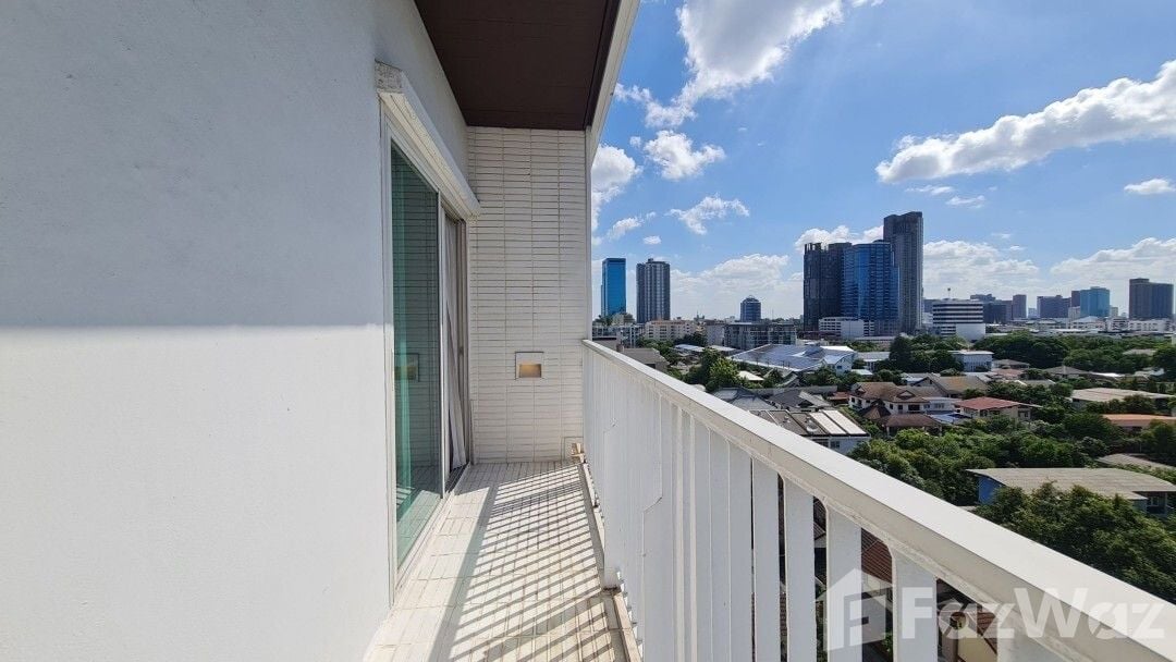 picture Two Bedroom For Sale In Thonglor - 4/10