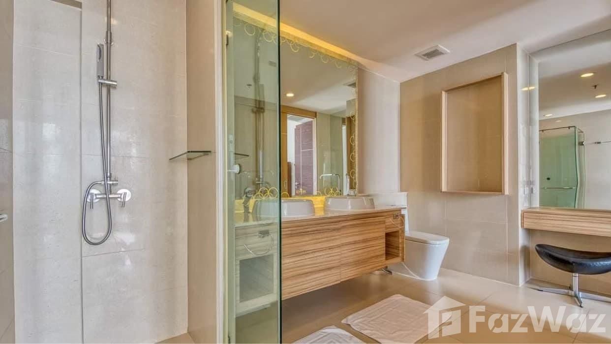picture 2 Bedroom Condo for sale at The Riviera Wongamat - 9/16