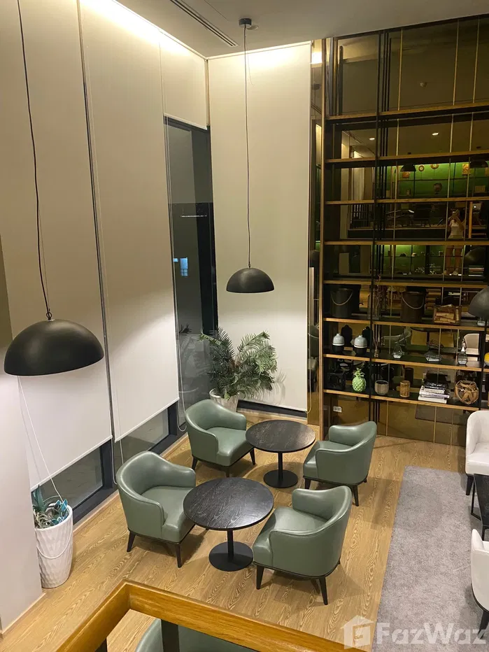 picture Super 1 or 2 person condo - 12/22